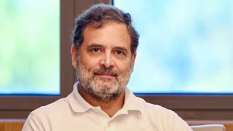 लखनऊ की अदालत में पेश नहीं हुए राहुल गांधी, जज ने लगाया दो सौ रुपये का जुर्माना